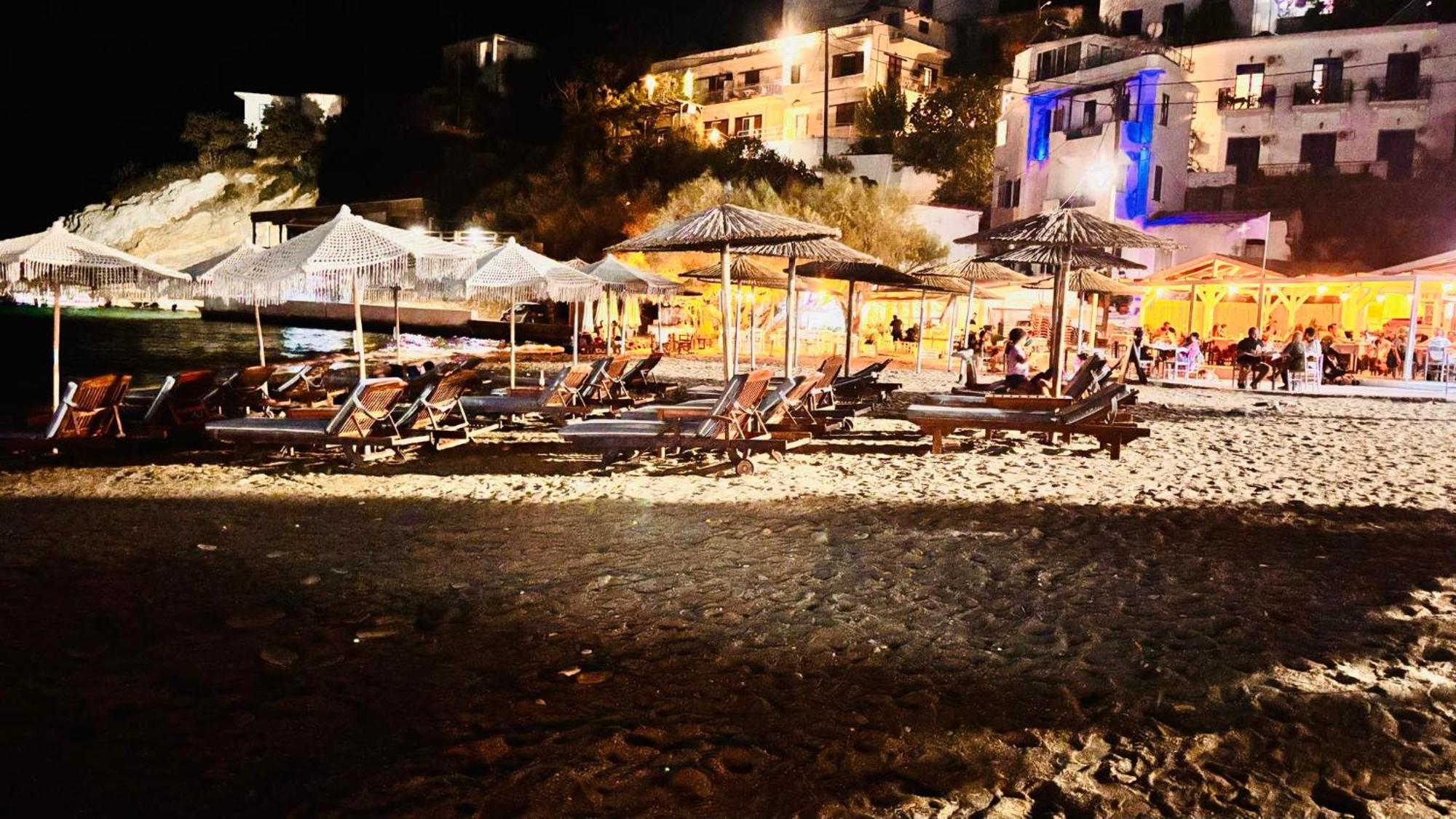 Nefeli Hotel Agios Kirykos  Exterior photo