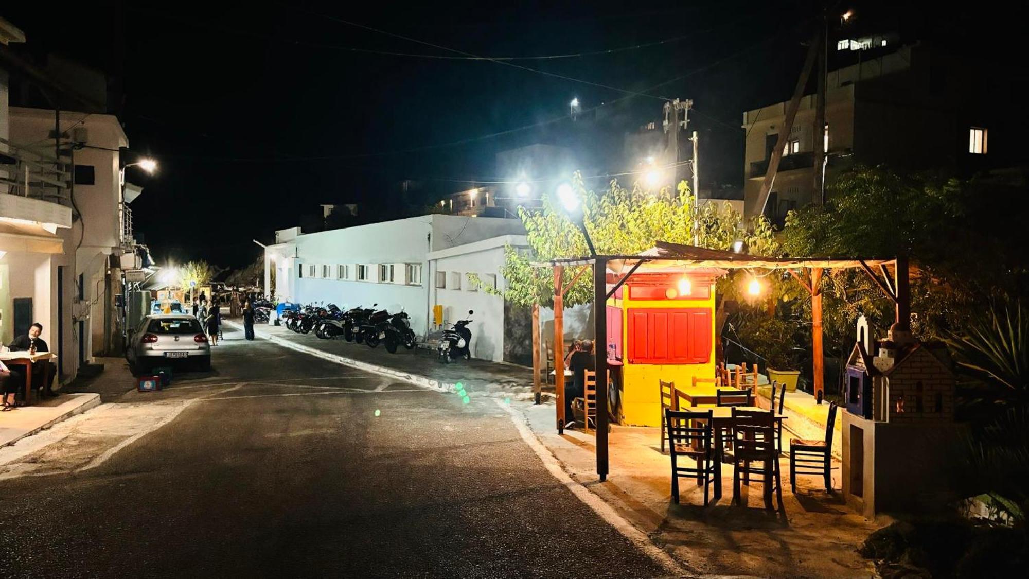 Nefeli Hotel Agios Kirykos  Exterior photo